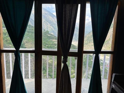 Harsil Heights in หรศิล