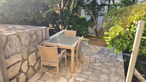 Balcony/terrace, The Underdeck in Milovici