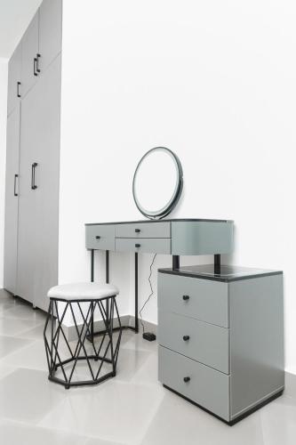 Stylish & Secure 2BR with free Parking & Wi-Fi Included, Kajansi (foto 2)