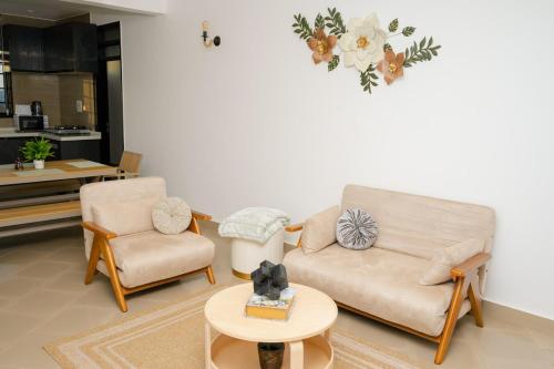 Stylish & Secure 2BR with free Parking & Wi-Fi Included, Kajansi (foto 8)