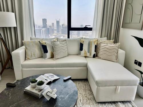 Sky 2br Sanctuary With Plunge Pool Gym Parking!, Dubai (Foto 9)