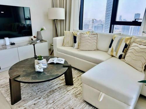 Sky 2br Sanctuary With Plunge Pool Gym Parking!, Dubai (Foto 8)