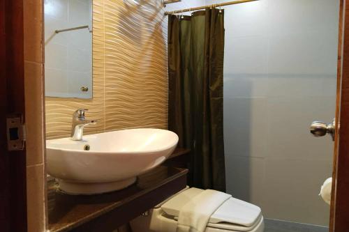 Hotel Lapira Room Type - Triple Room