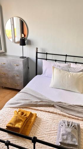 DENITH Rooftop, Néoi Epivátai (foto 3)