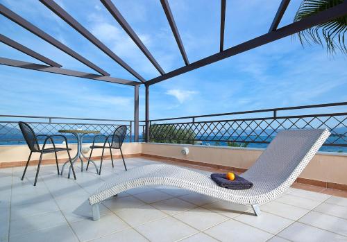 Iekārtas, Avantis Suites Hotel in Magoula (Eretria)
