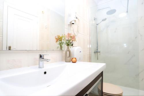 Quad room, economy, 4 beds