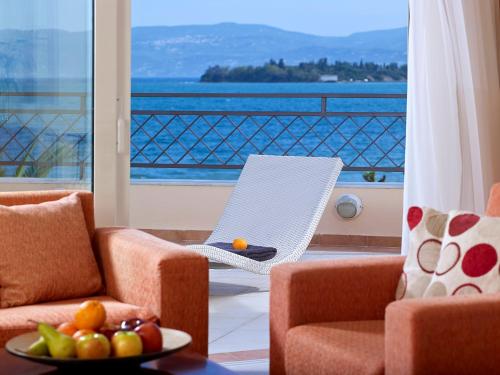 Apkārtne, Avantis Suites Hotel in Magoula (Eretria)
