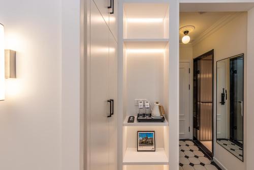 Superior Double Room image 2