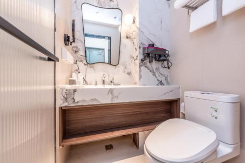 Superior Double Room image 1