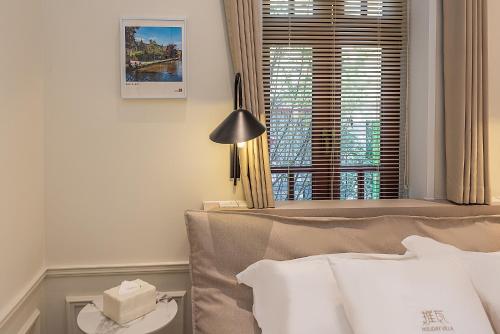 Superior Double Room image 3