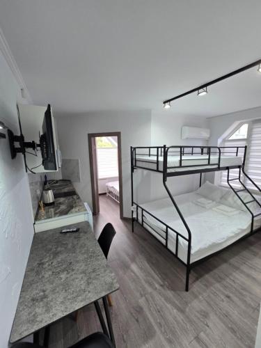 . Apartament Suita 10