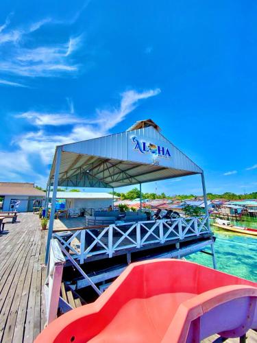 กิจกรรม, Aloha Mabul Scuba Lodge near เกาะมาบูล