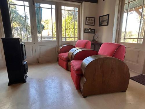 The Happy Place, private cottage with rustic pool in Van Wyksdorp