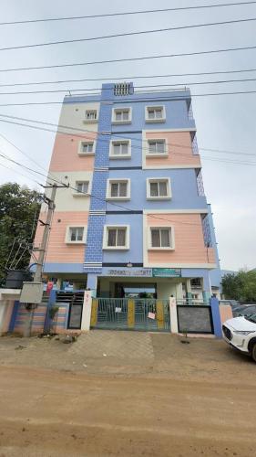 Yashwithaa Homestay Tirupati - New Hill View Apartments with Balcony, AC, WiFi, TV in Mangalam