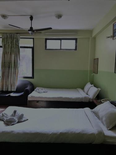 Metro Eco Hotel