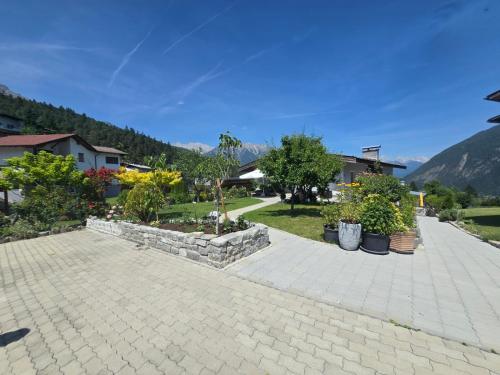 Apart Weinberg 1 - 8 Personen Ferienwohnung in إيمست