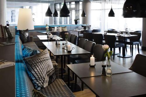 อาหารและเครื่องดื่ม, Scandic Regina in เฮแนง