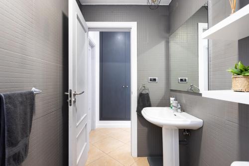 Three-Bedroom Holiday Home  image 4
