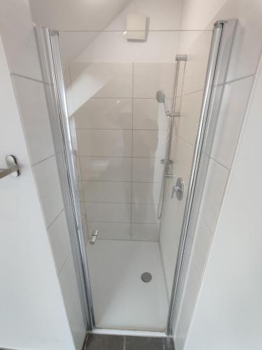 淋浴間, B5 Spitzenkamp 1 in 哈勒/威斯伐倫