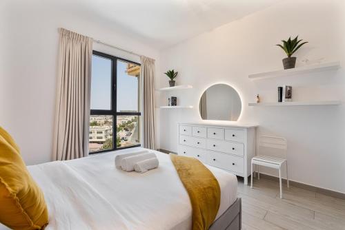 Serene 1BR Stay with Pool, Gym, & Kids Playground, Dubaj (zdjęcie 9)