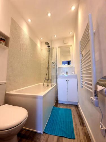 Two-Bedroom Apartment image 1
