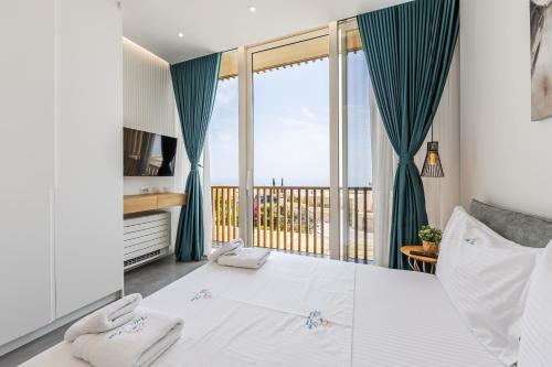 Villa Dea Green Coast 166C by PikHost - image 2