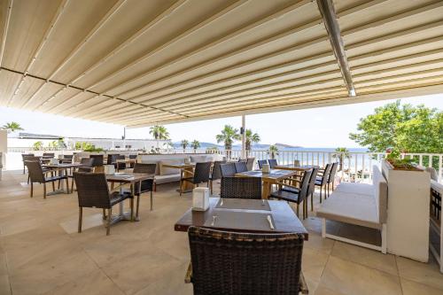 Petunya Beach Resort in Ortakent
