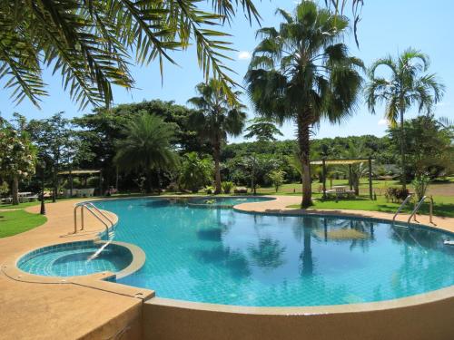 Vista, Pongsin Resort and Restaurant in Sisaket