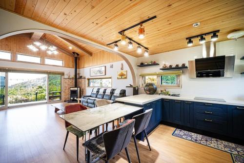 Cheongdo Peach Blossom Private Pension - Daegu