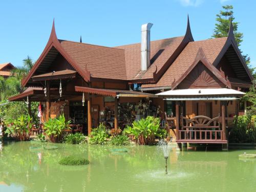 Nhà hàng, Pongsin Resort and Restaurant in Khun Han
