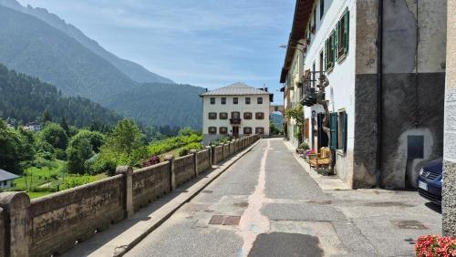 Lorenz house in Lorensago Di Kadore