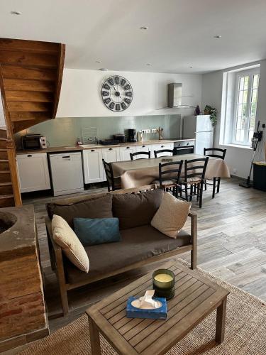 Kitchen, La Guyomarais - Gite Mer in Pledeliac
