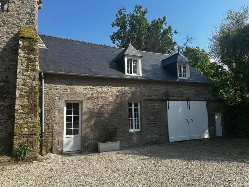 Exterior view, La Guyomarais - Gite Mer in Pledeliac