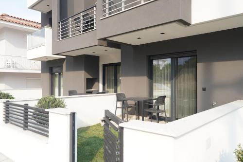 設施, Sunrise Luxury Apartments in 法拿里