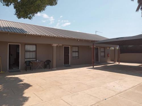 Lefa Guesthouse in พิลาเนสเบิร์ก