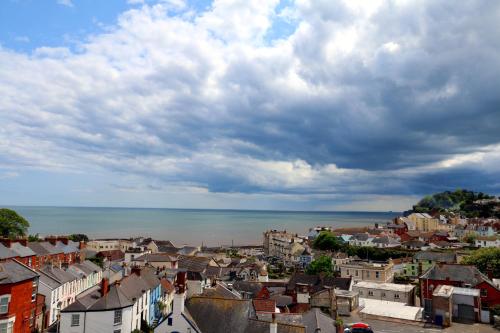 Lammas Park House – Dawlish