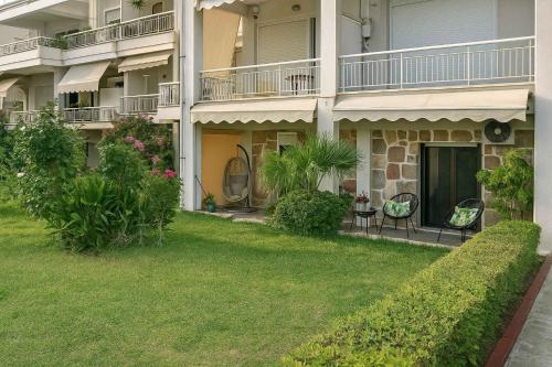 Beachside Retreat in Glyfada, Athènes