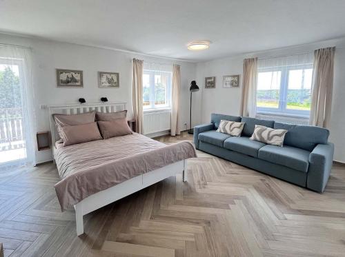 Apartmány Žlutý dům (Apartmany Zluty dum) in Troskovice