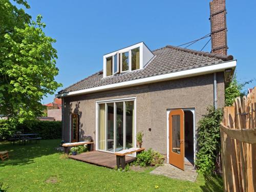  Quaint Holiday Home in Schagen with Garden in Schagen