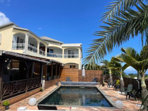 Harmonie de 3 logements- Villa des 4 Sens - Location saisonnière - Le Tampon