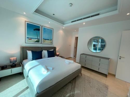 Allsopp & Allsopp - 1-Bedroom Apartment in Orra Marina Dubai Marina - image 6