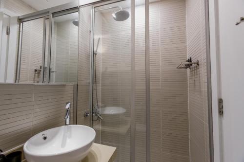 Allsopp & Allsopp - 1-Bedroom Apartment in Orra Marina Dubai Marina - image 10