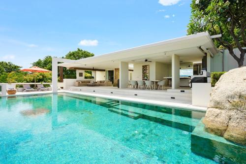 Villa Madee