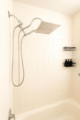 10 Min to NYC Quiet 1BR Flash Deal June 22 to 25 in 偉哈瓦肯