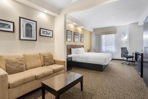 Sleep Inn & Suites at Concord Mills in คอนคอร์ด (NC)