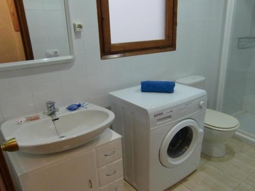 Cozy Apartment in Roses Spain, 50 m from Beach