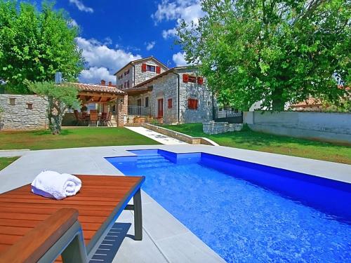  Villa Casa Nono Nino, Pension in Dračevac