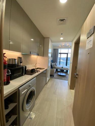 Stylish Studio Apartment in Azizi Riviera, Dubaj (fotografie 4)