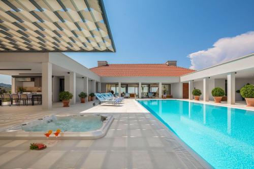 Villa Elaina – khách sạn tại Splitska