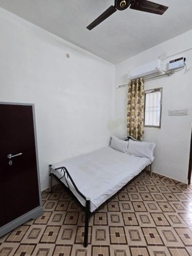 Marhaba Guest House - Budget in Chennai